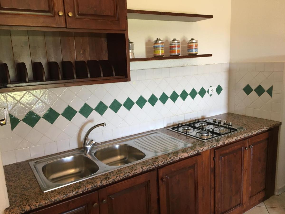 Su Petrosu Aparthotel Orosei Kültér fotó